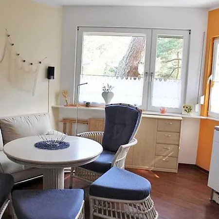 Ferienbungalow Lütt Strandhus * Baabe