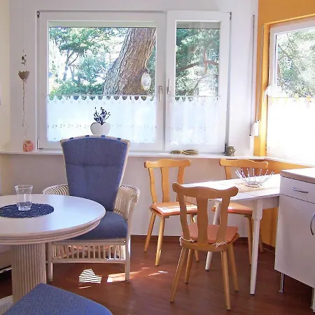 Ferienhaus Ferienbungalow Lütt Strandhus